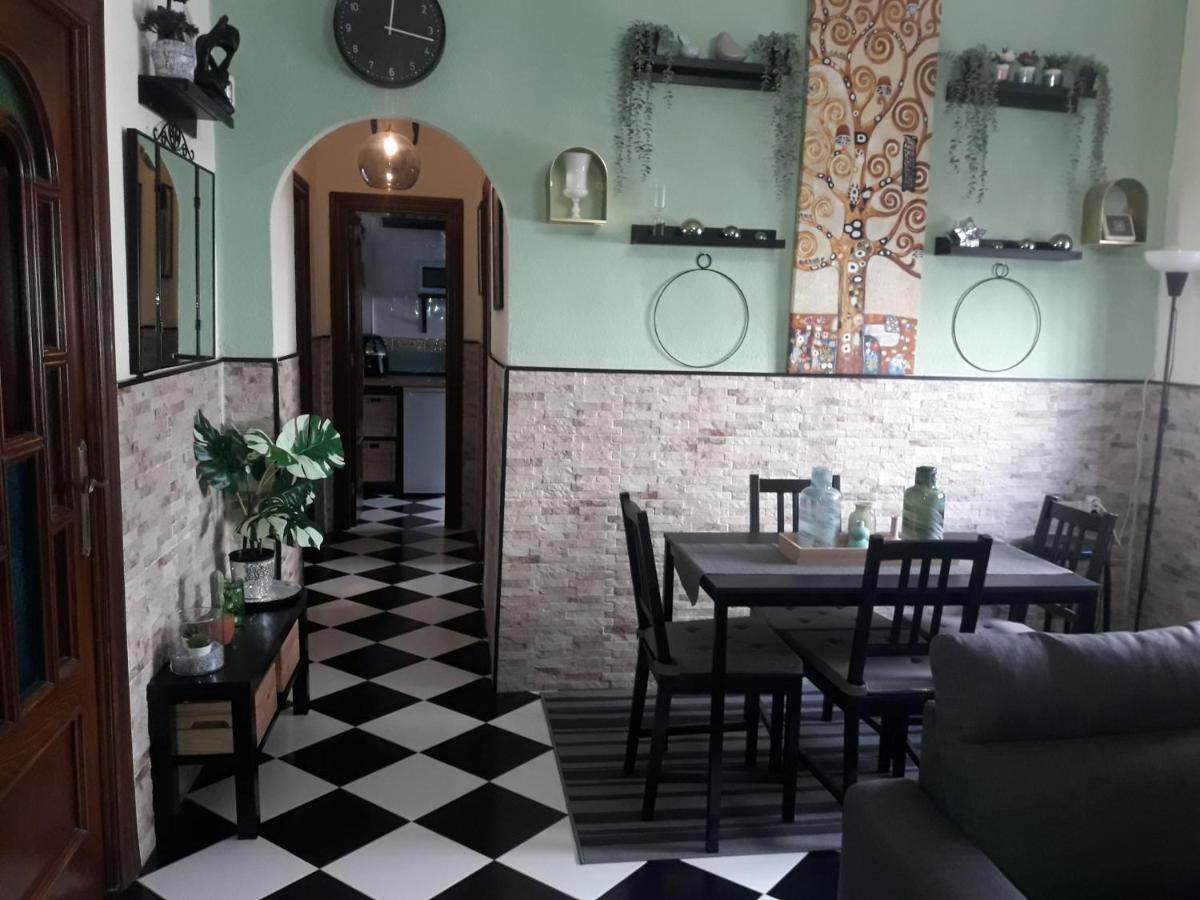 Apartamento La Escapada Малага Екстер'єр фото