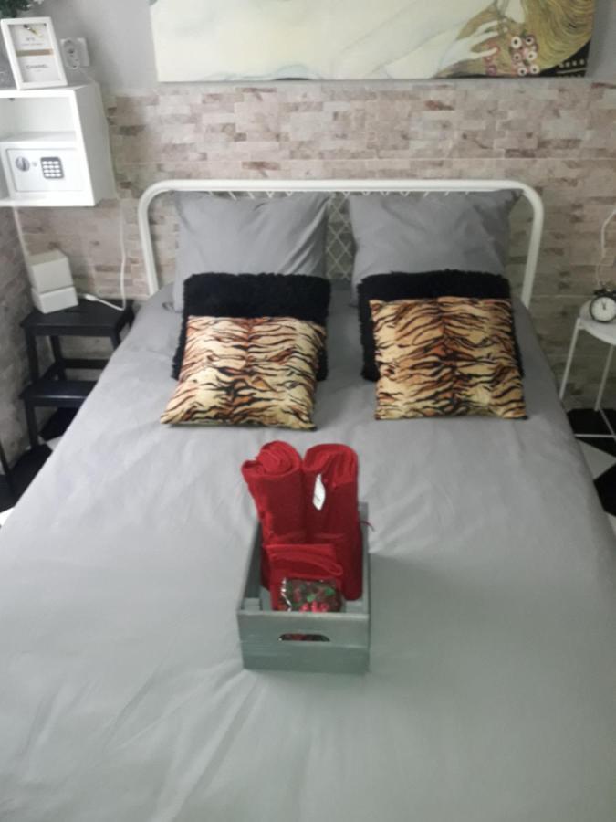 Apartamento La Escapada Малага Екстер'єр фото
