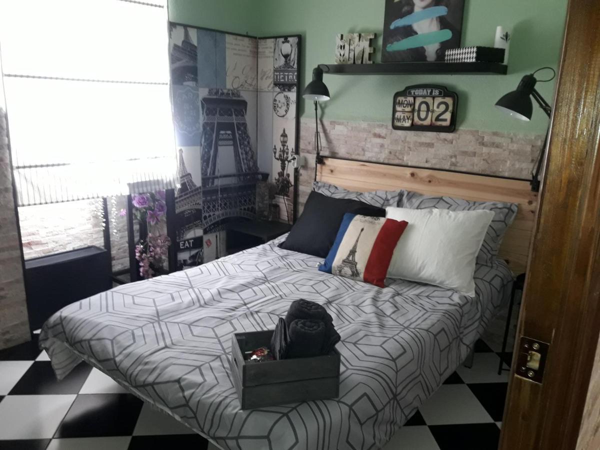 Apartamento La Escapada Малага Екстер'єр фото
