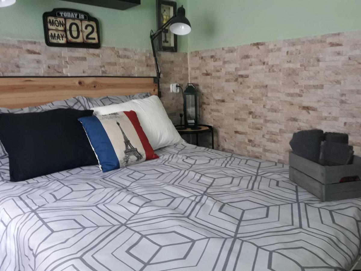 Apartamento La Escapada Малага Екстер'єр фото